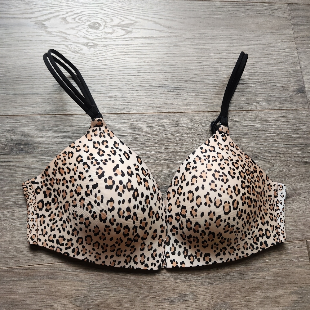 Victoria's secret Leopard animal print bra 36C